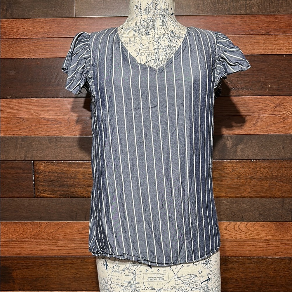 Old Navy Blue and Gray Flutter Sleeve Blouse